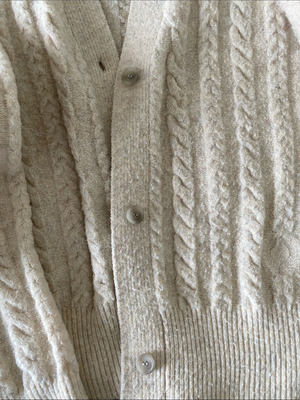 PINK Victoria's Secret Cream Cable-Knit V-Neck Cardigan - Picture 3 of 4